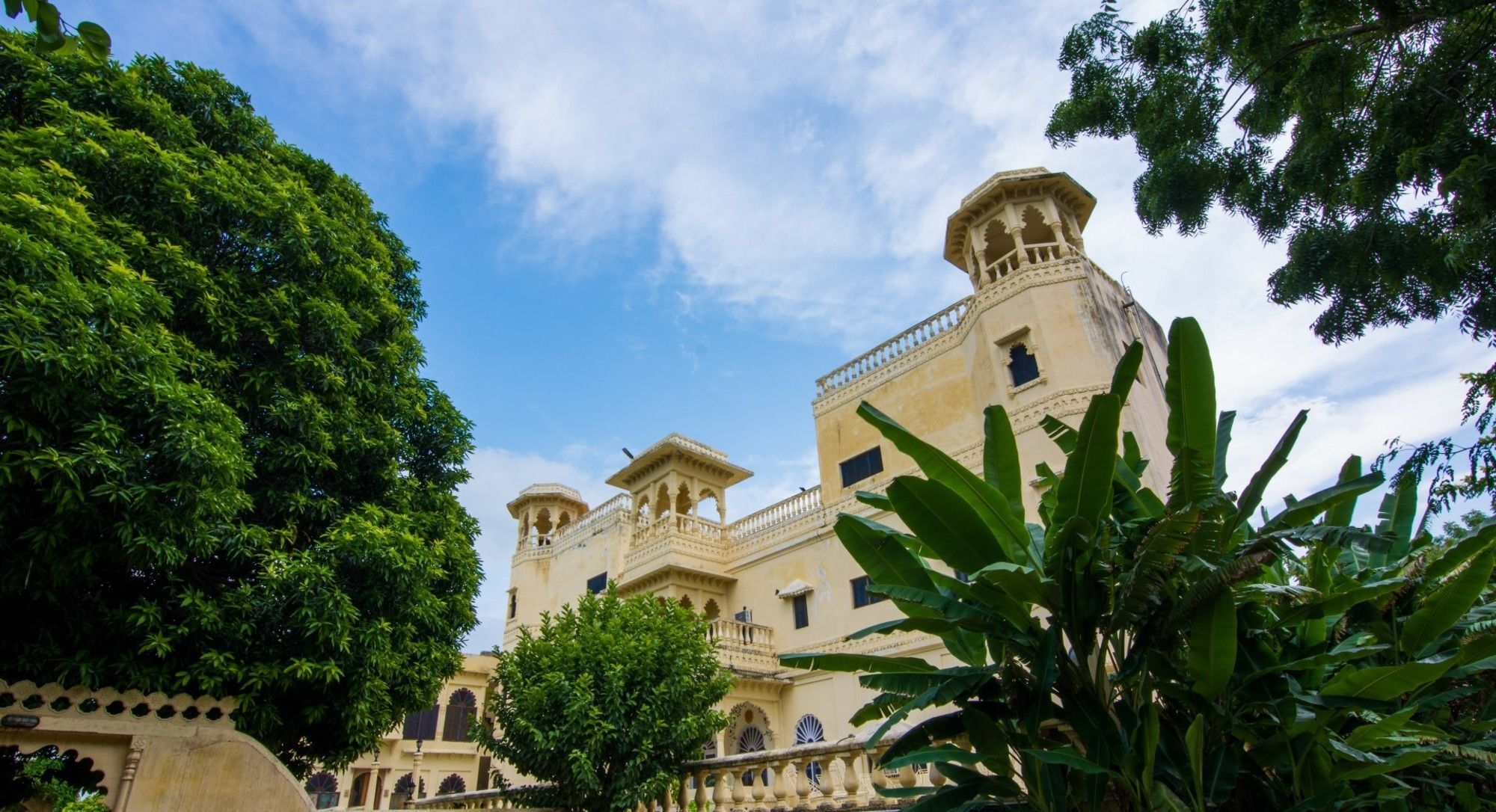 V Resorts Jhalamand Garh Jodhpur Джодхпур Экстерьер фото